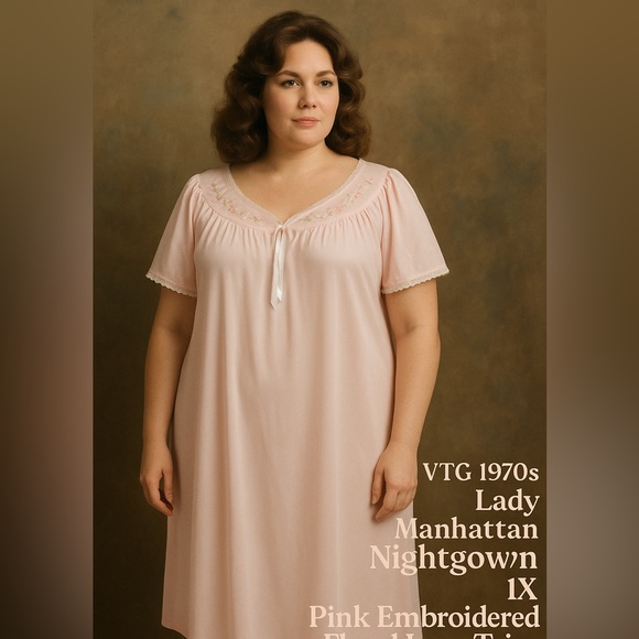 Vintage Lady Manhattan Nightgown – 1X  1970s - Picture 1 of 6